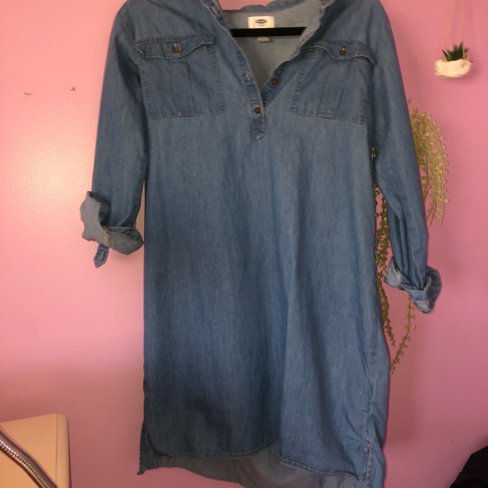 Dress - Picture 2 of 2